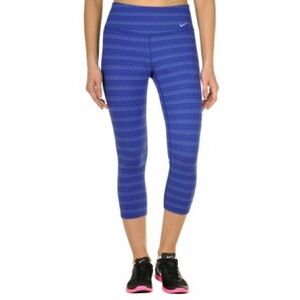 NIKE Dri-Fit capri leggings size L